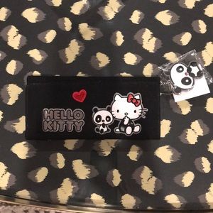 🌈NWT🌈 Hello Kitty long wallet w/Panda!
